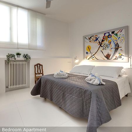 Ulisse & Penelope Apartments By Mamo פירנצה מראה חיצוני תמונה